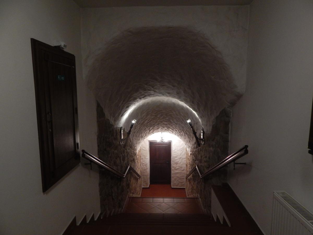 Hotel Zamecek Pod Hradem Stary Jicin 111 Buitenkant foto